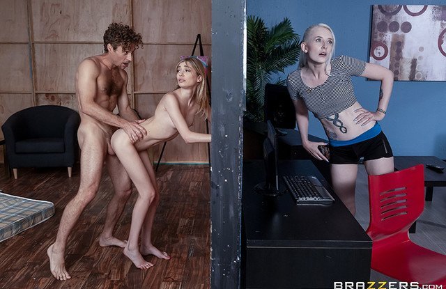 Жилистый мужичок трахает соседку по дому, пока его телка не видит