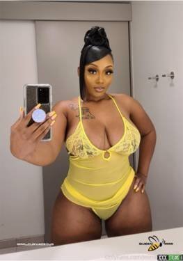 Mimi Curvaceous